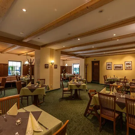 Ξενοδοχείο Waldgasthof & Am Sauwald *